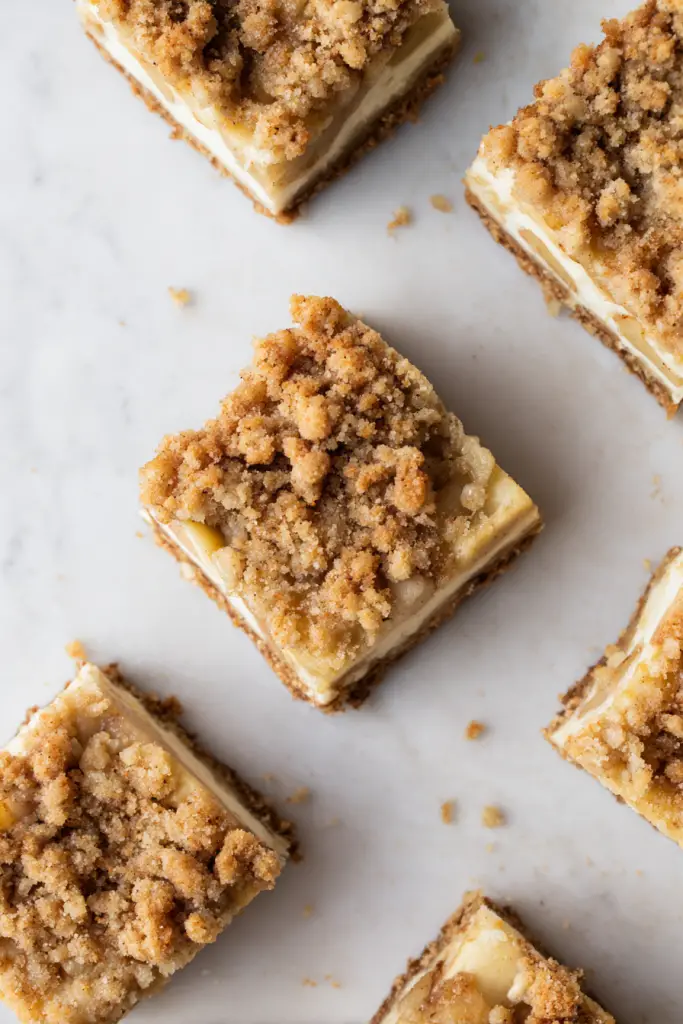 apple crumble cheesecake bars