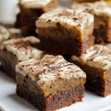 Banana Bread Brownies Recipe (Easy & Fudgy!)