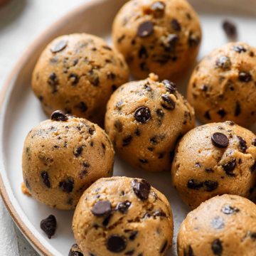 Chocolate Chip Cookie