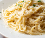 Easy Creamy Garlic Pasta Recipe (Ready in 15 Minutes)